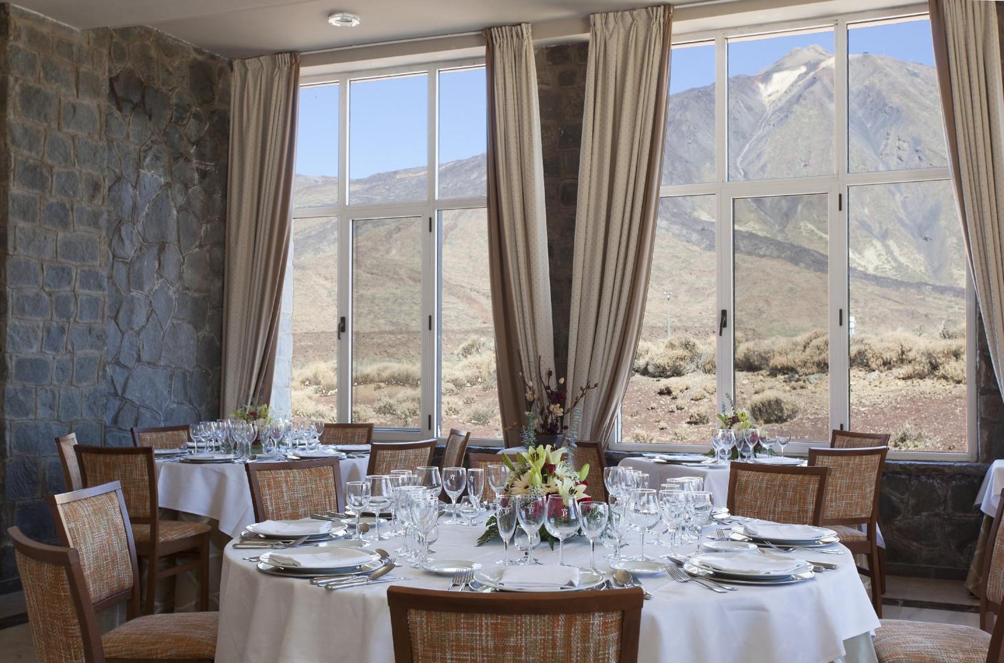 Parador De Las Canadas Del Teide La Orotava Esterno foto