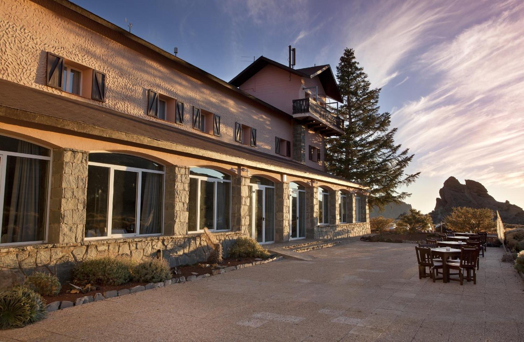 Parador De Las Canadas Del Teide La Orotava Esterno foto