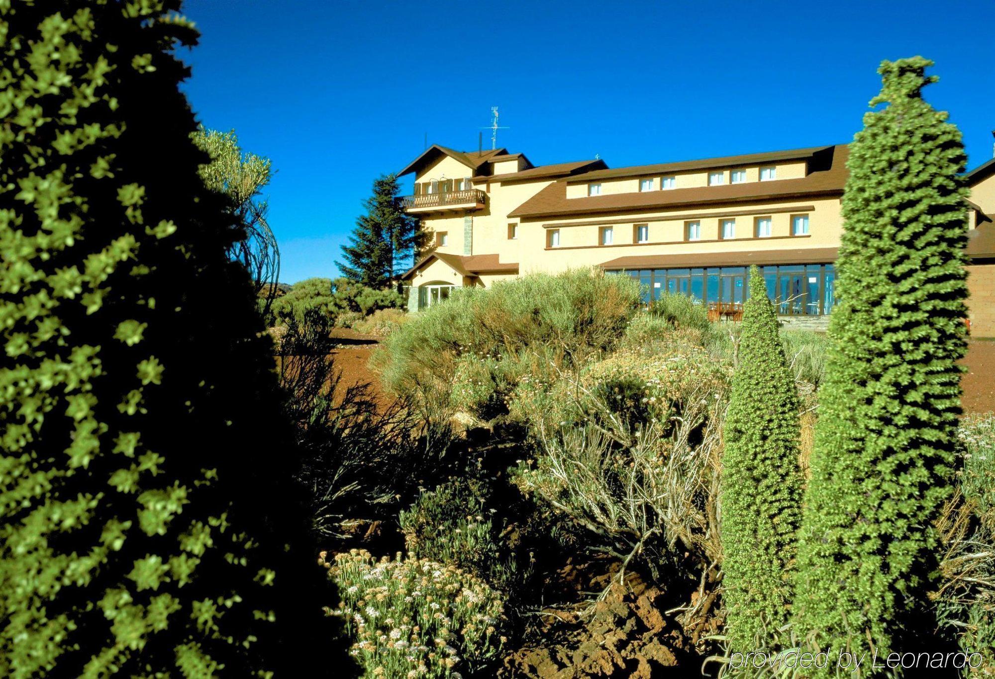 Parador De Las Canadas Del Teide La Orotava Esterno foto