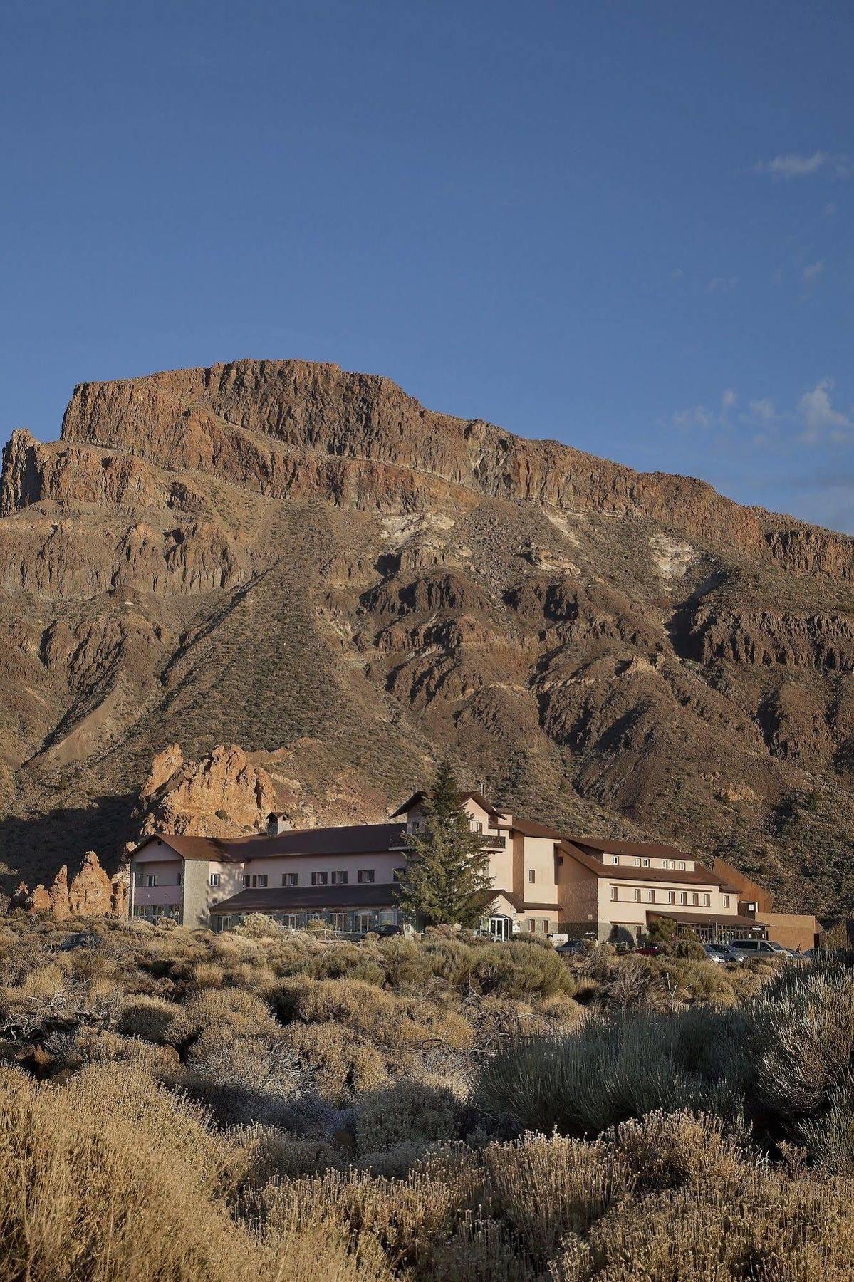 Parador De Las Canadas Del Teide La Orotava Esterno foto