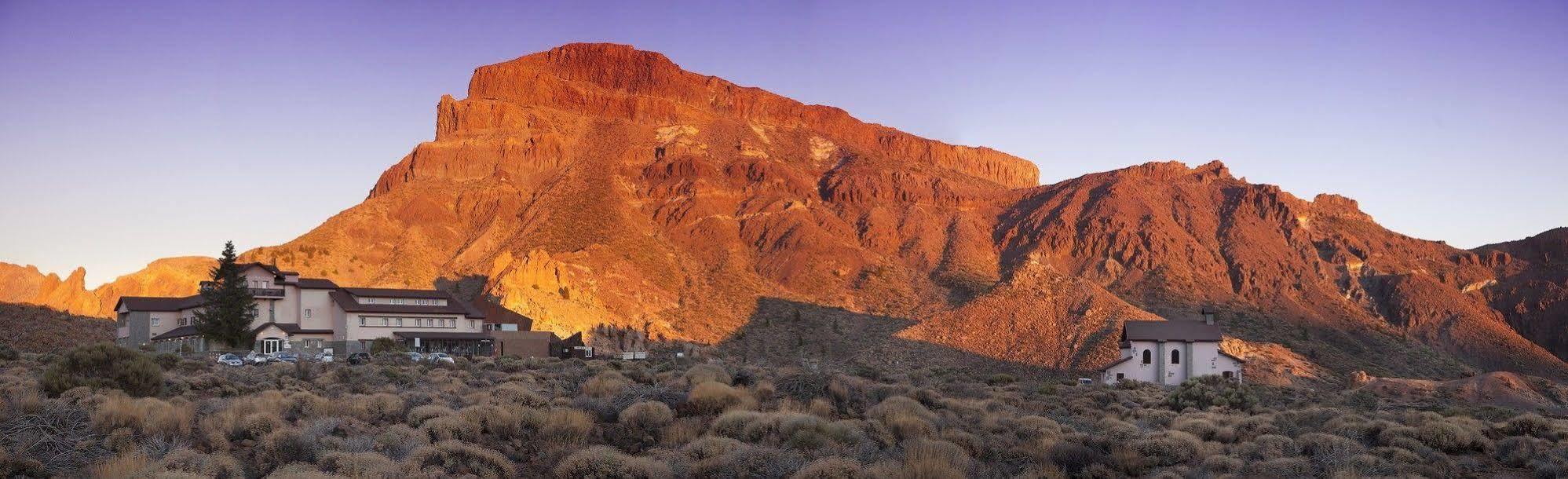 Parador De Las Canadas Del Teide La Orotava Esterno foto